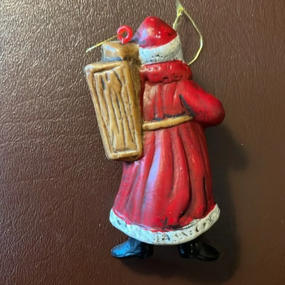 VTG “Old World” Santa Claus Christmas Ornaments Hollow Plastic 3.25